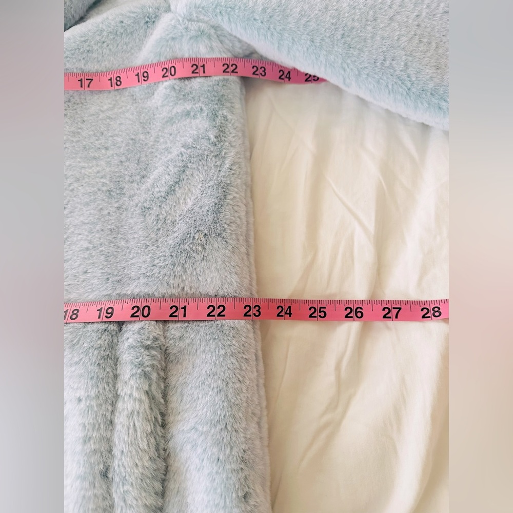 Majorelle Brinley Faux Fur Coat in Baby Blue - Size L - Picture 7 of 13